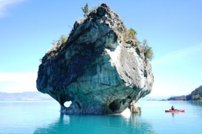 Tour-en-Kayak-Piedras-de-Marmol-Camping-Rio-Chirifo